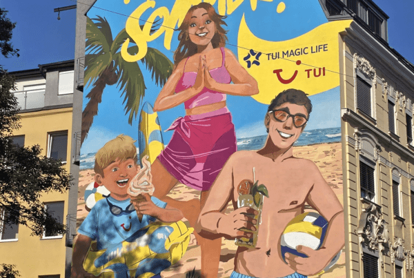 Street-Art-Wall mit Urlaubsillustration für TUI Magic Life und TUI